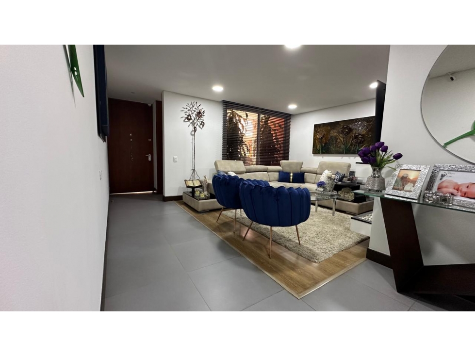 VENTA DE CASA MODERNA EN COTA ACABADOS DE LUJO Y ZONA BBQ — foto 4