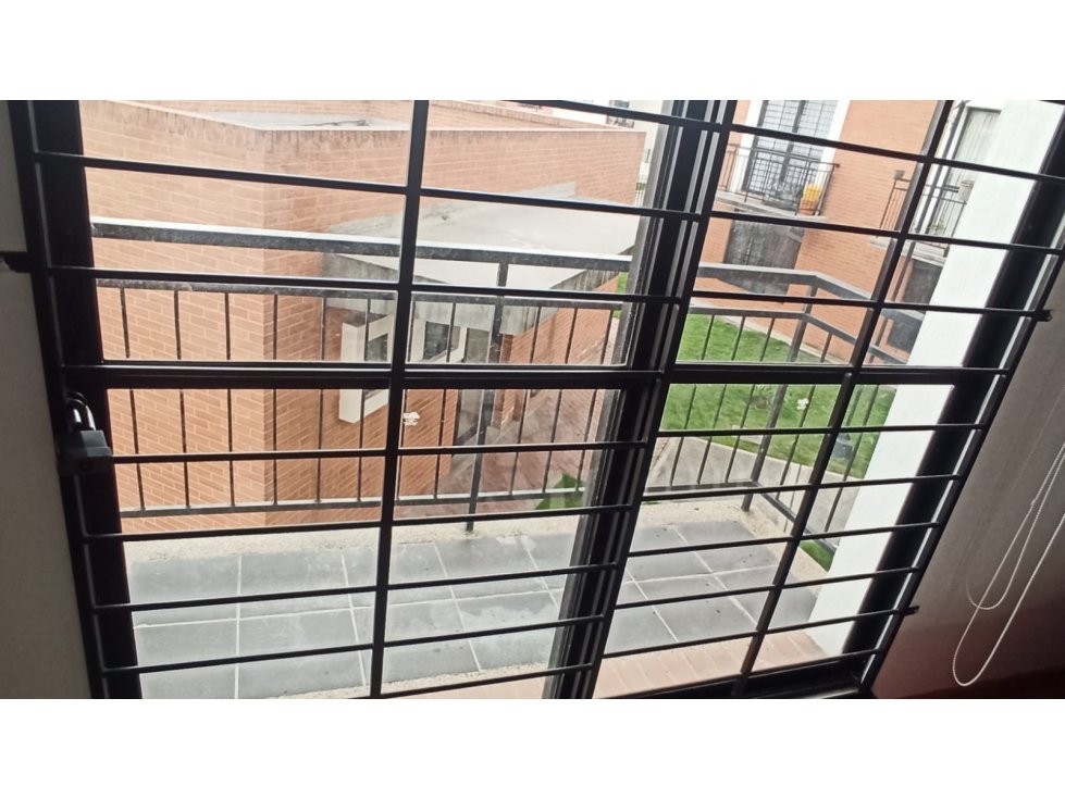 Venta de Apartamento Conjunto Piamonte Madrid $190.000.000 — foto 2