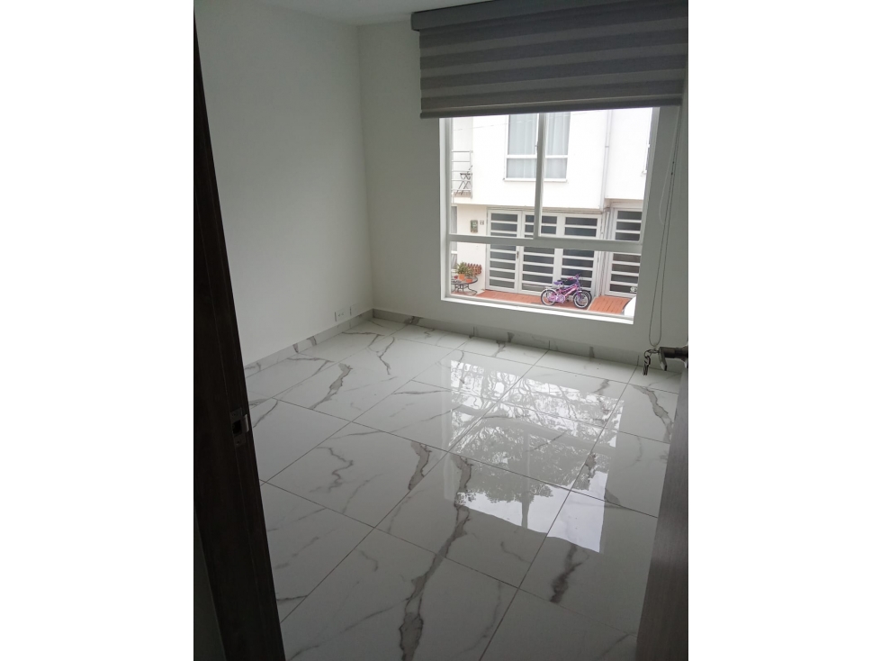 ¡CASA PARA ESTRENAR EN RENTA! - 4