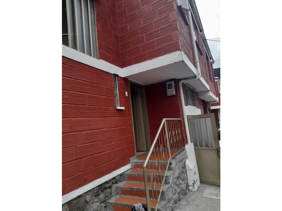 CASA EN VENTA BAJA LEONORA