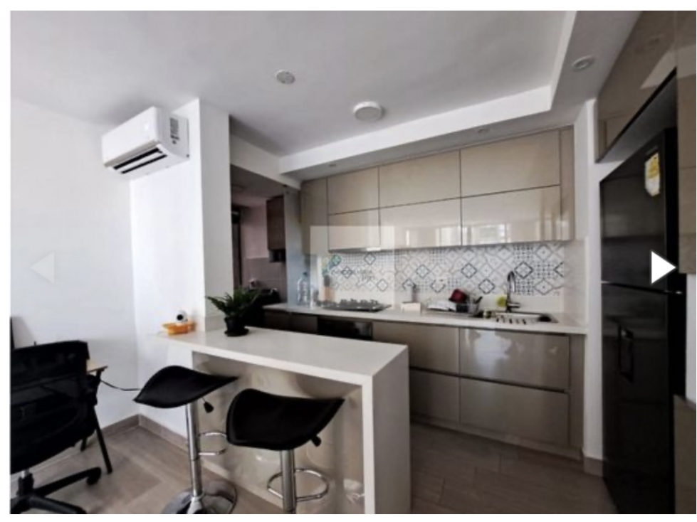 APARTAMENTO EN VENTA RIOMAR — foto 3