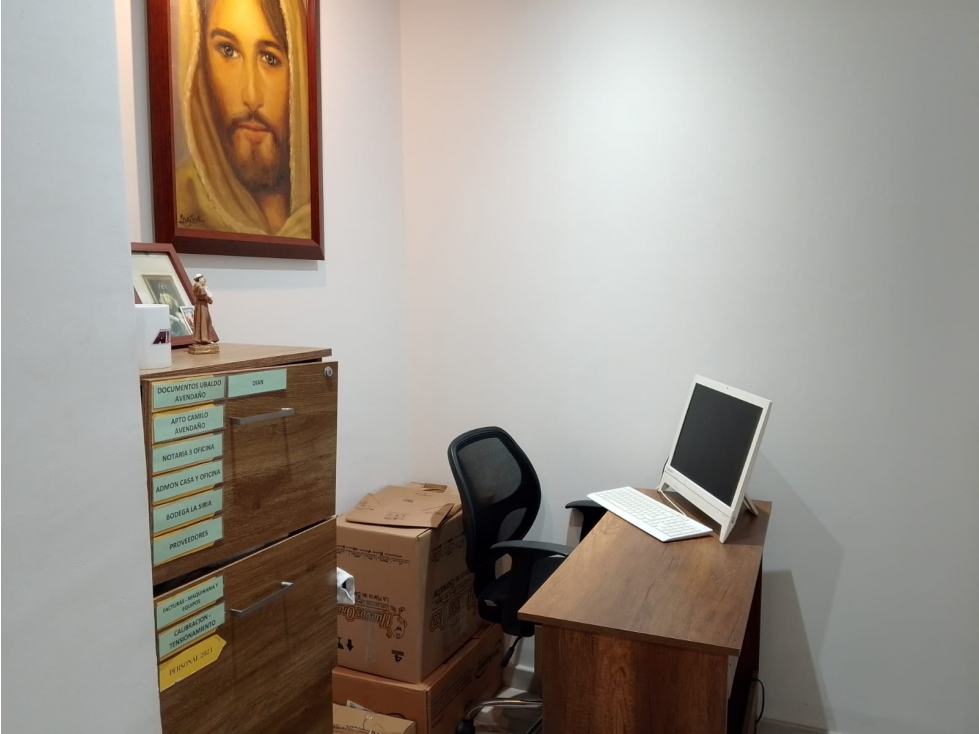 OFICINA EN VENTA EDIFICIO ESPONSION — foto 3