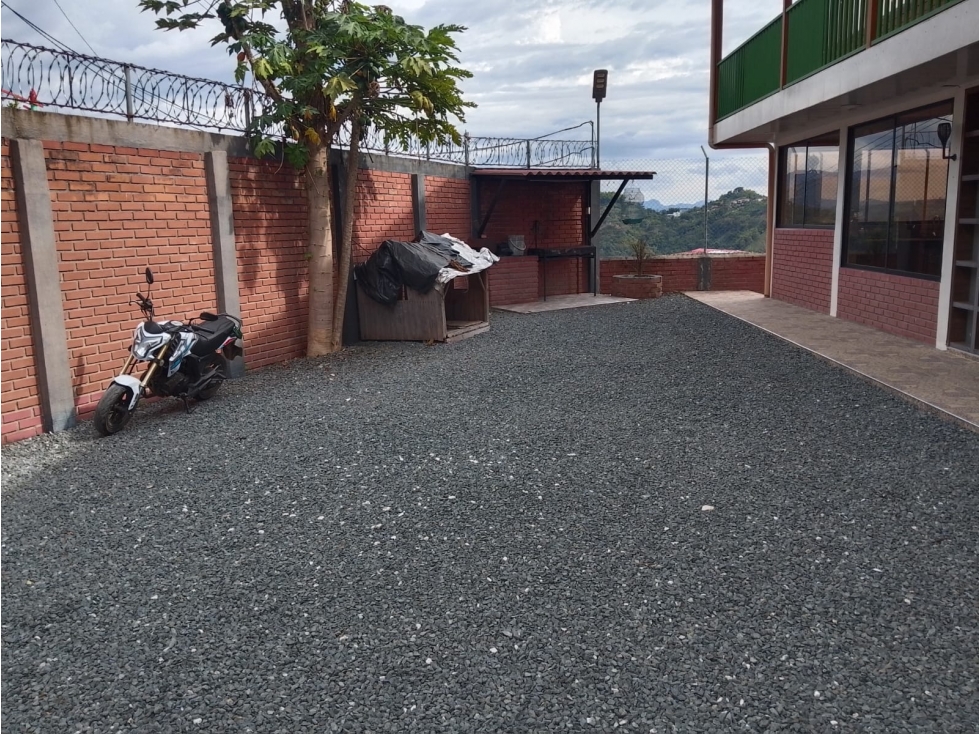 CASA CAMPESTRE EN VENTA VEREDA MANZANARES — foto 3