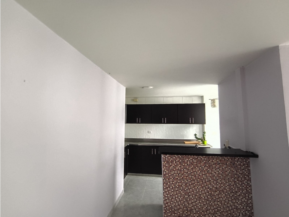 APARTAMENTO EN VENTA CONJUNTO BELLA MONTAÑA — foto 2