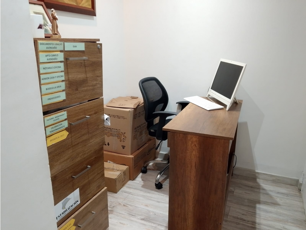 OFICINA EN VENTA EDIFICIO ESPONSION — foto 4