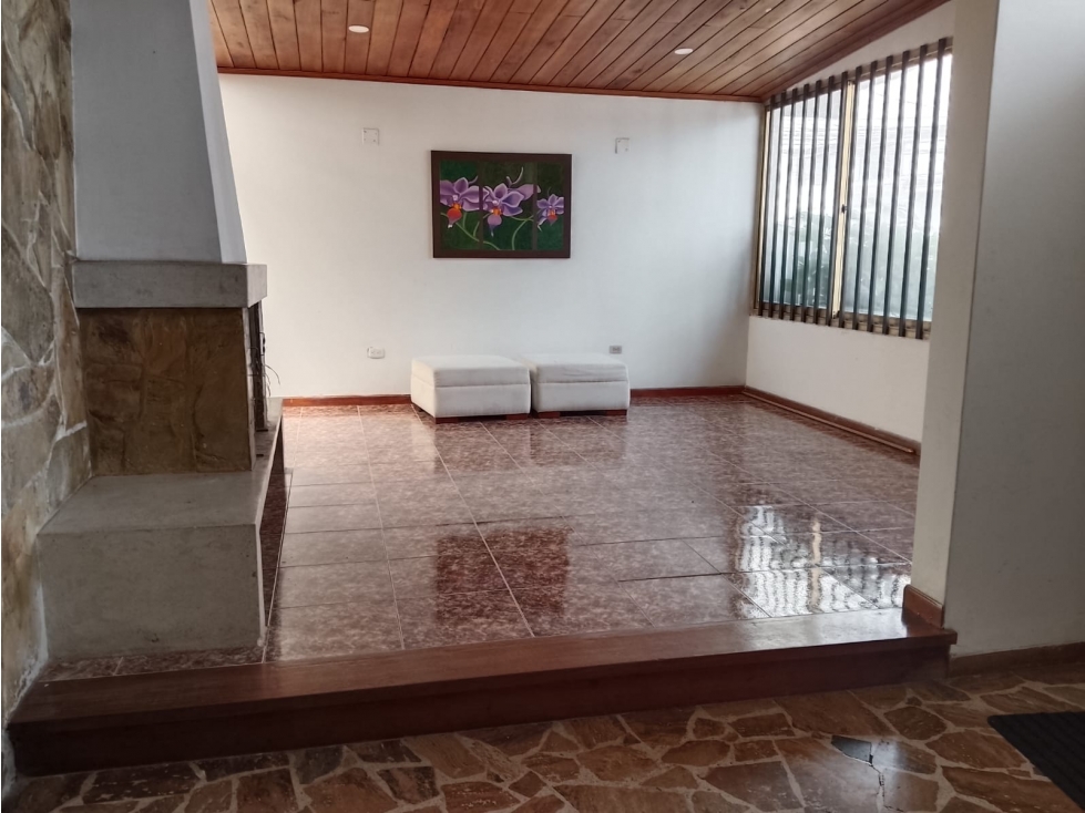 CASA COMERCIAL EN VENTA GUAYACANES