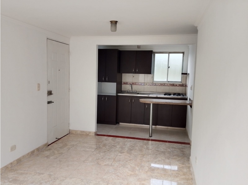 APARTAMENTO EN VENTA RESERVA DE CASTILLA — foto 2
