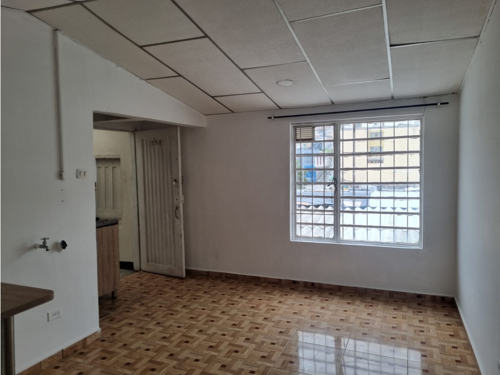 APARTAESTUDIO EN ARRIENDO EN EL CENTRO DE MANIZALES — foto 3