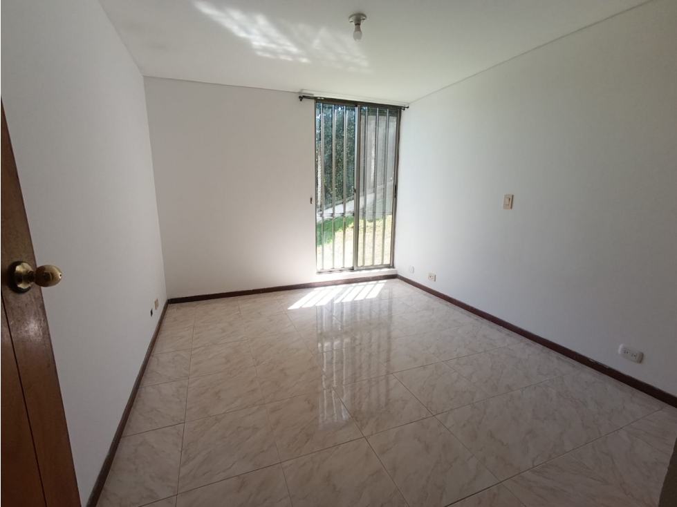 APARTAESTUDIO EN ARRIENDO ROSALES, MANIZALES — foto 4