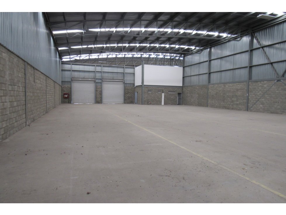 ALQUILER BODEGA DE 1080 MT2 ACOPI YUMBO CALI VALLE — foto 2