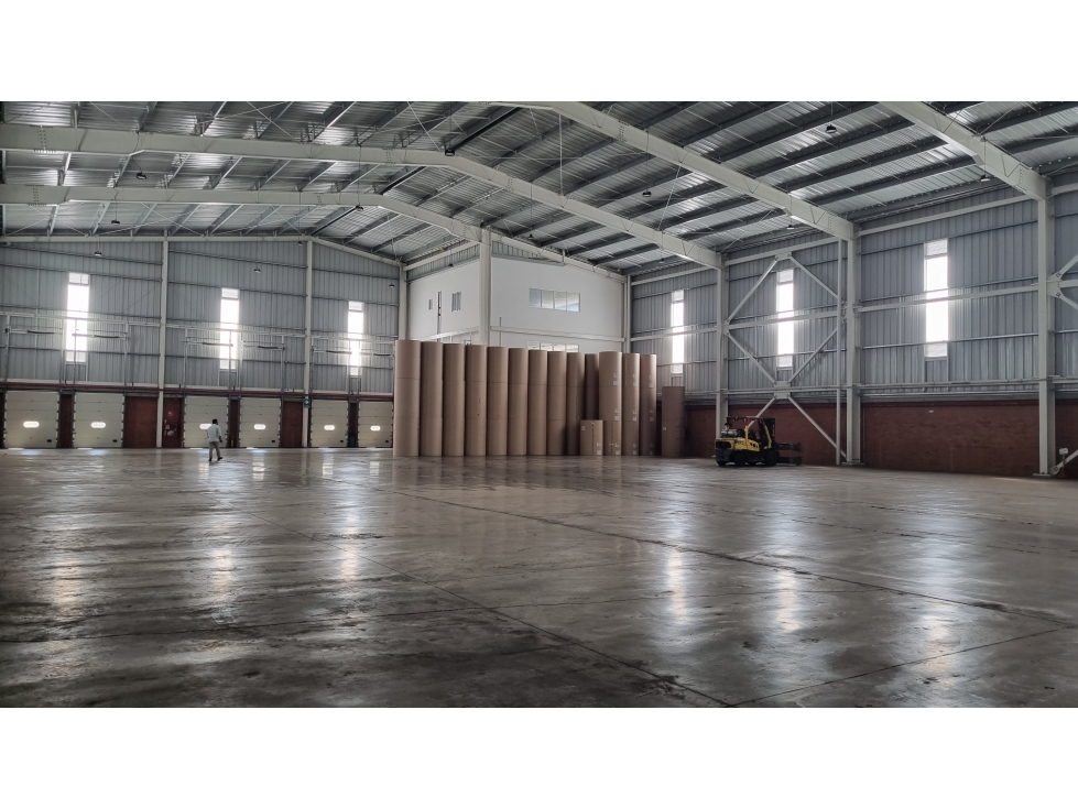 ALQUILER BODEGA 2030 MT2 EN ARROYOHONDO YUMBO VALLE - 5