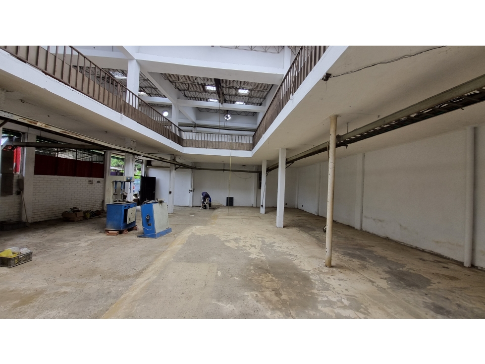 ALQUILER BODEGA 500 MT2 JUANCHITO CANDELARIA VALLE - 4