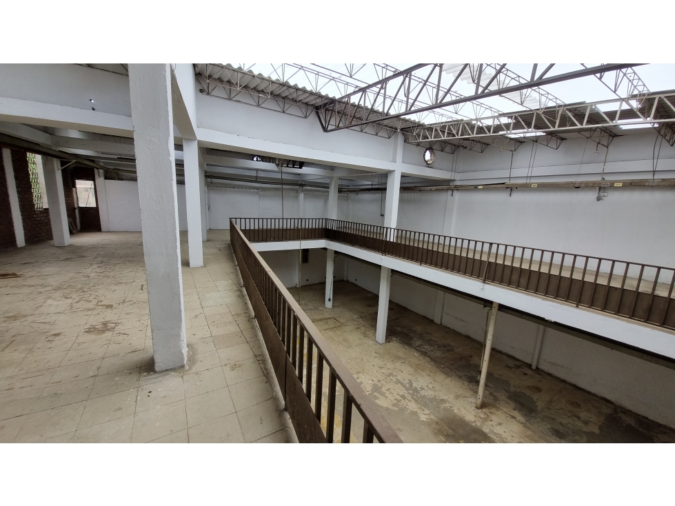 ALQUILER BODEGA 500 MT2 JUANCHITO CANDELARIA VALLE - 6