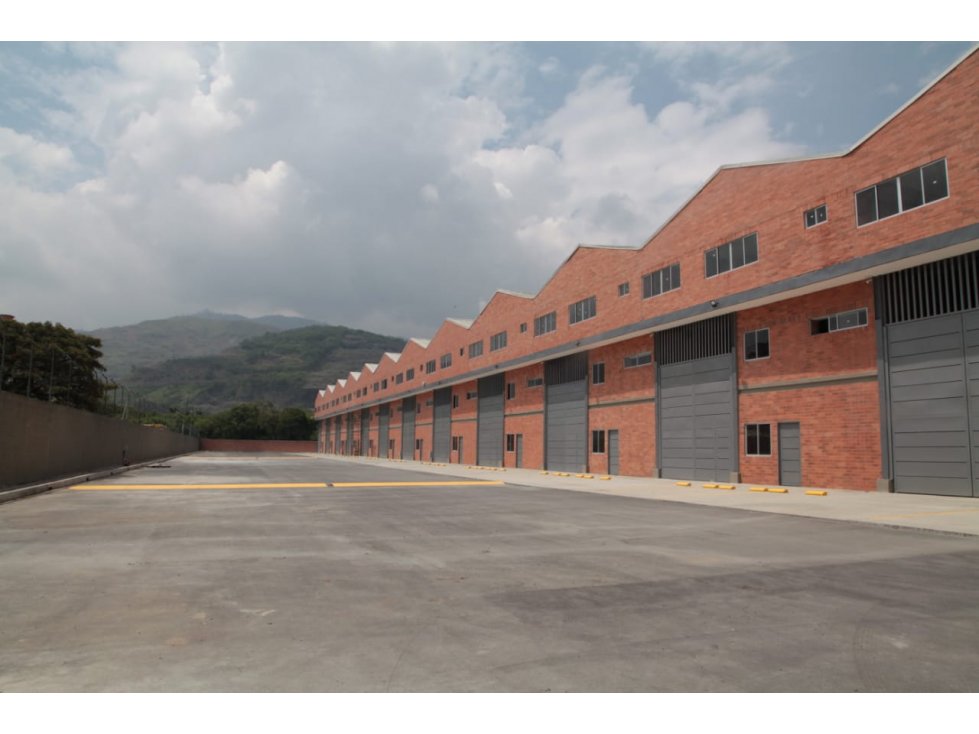 ALQUILER BODEGA DE 780 MT2 ARROYOHONDO YUMBO VALLE — foto 5