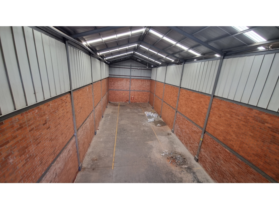 ALQUILER BODEGA 480 MT2 ACOPIYUMBO VALLE - 3