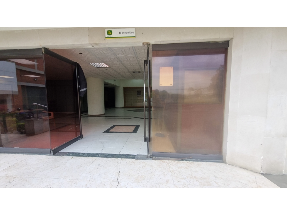 ALQUILER BODEGA CON PATIO 6300 MT2 YUMBO VALLE — foto 4