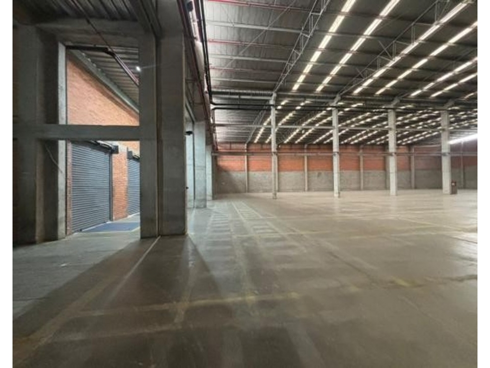 ALQUILER BODEGA 4522 MT2 EN FONTIBON BOGOTA D.C CUNDINAMARCA — foto 2