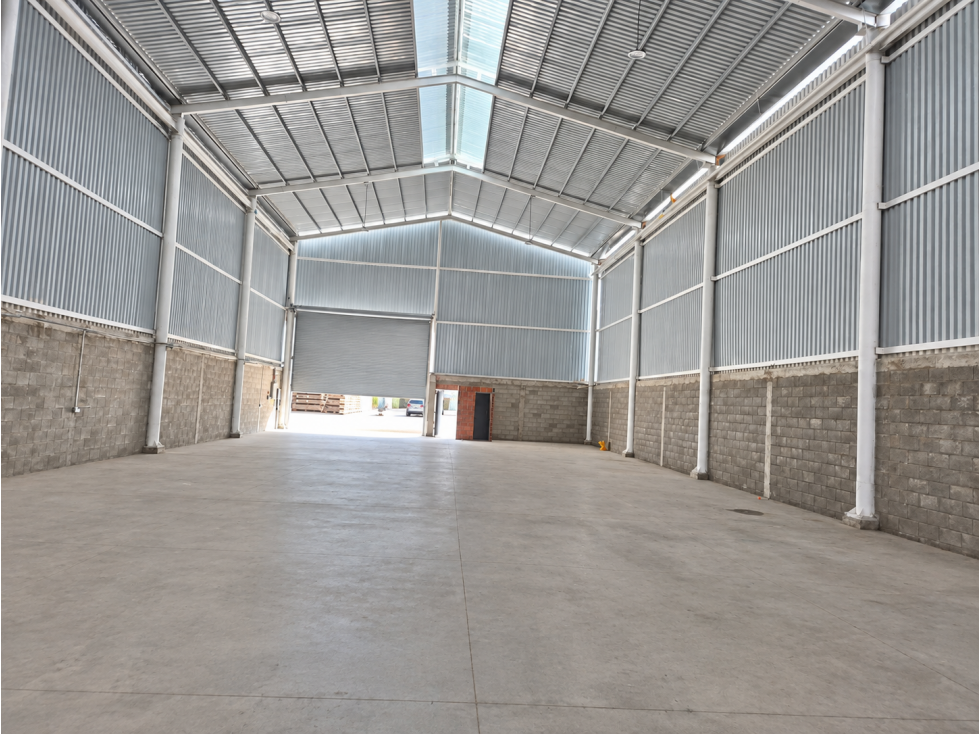ALQUILER BODEGA 1050 MT2 EN PALMIRA VALLE - 2