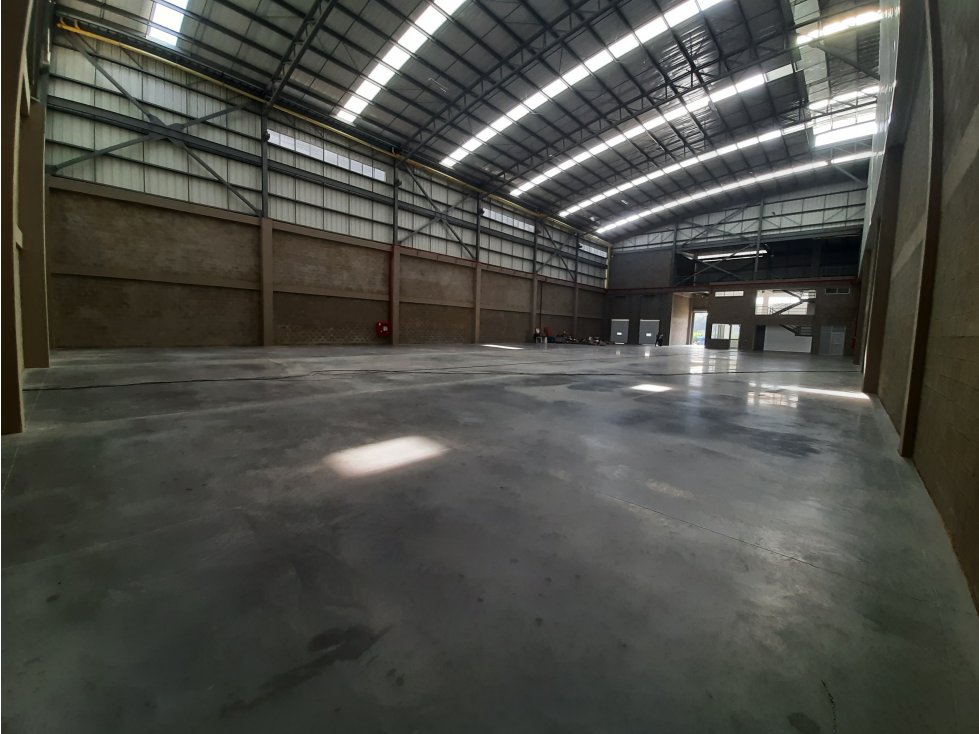 ALQUILER BODEGA 1870 MT2 ARROYOHONDO YUMBO VALLE - 1