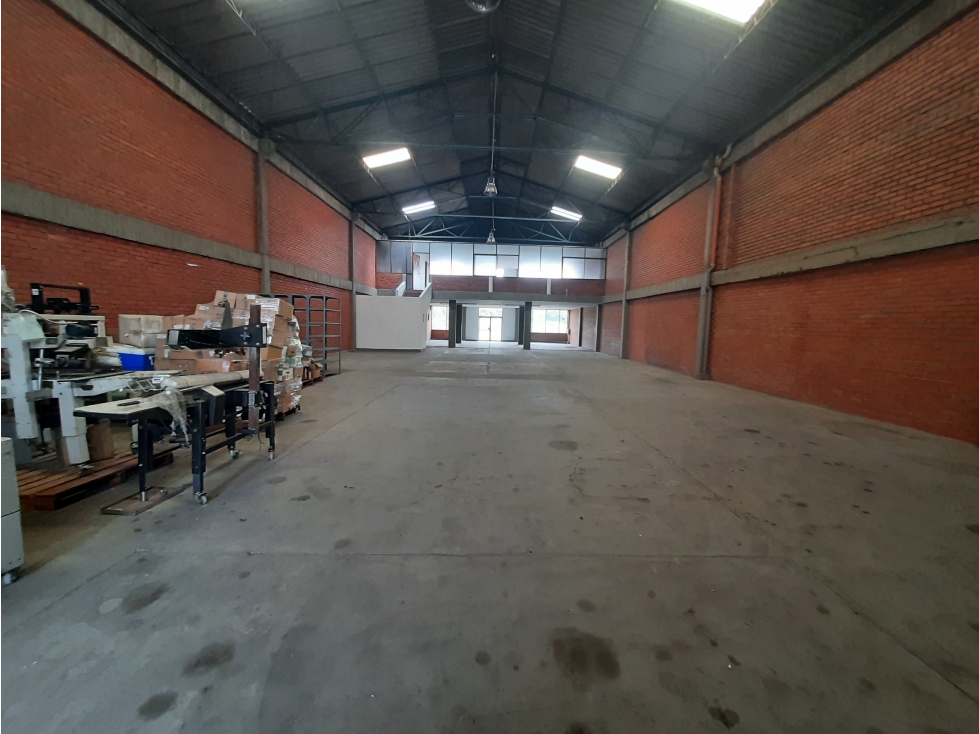 ALQUILER BODEGA 588 MT2 ARROYOHONDO YUMBO VALLE — foto 2
