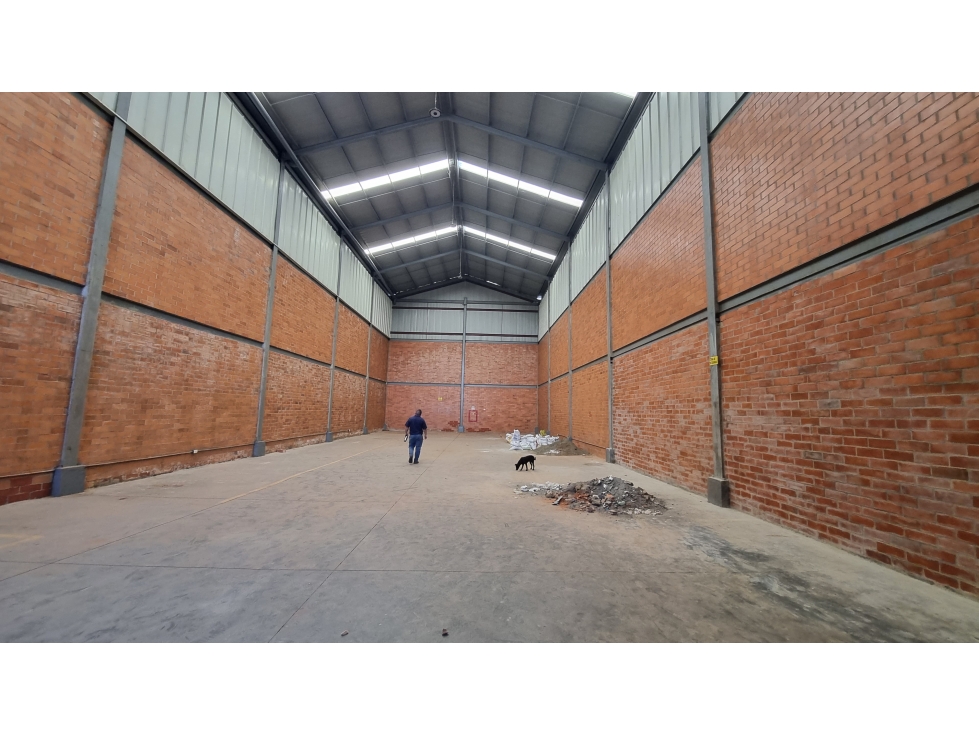 ALQUILER BODEGA 480 MT2 ACOPIYUMBO VALLE - 1