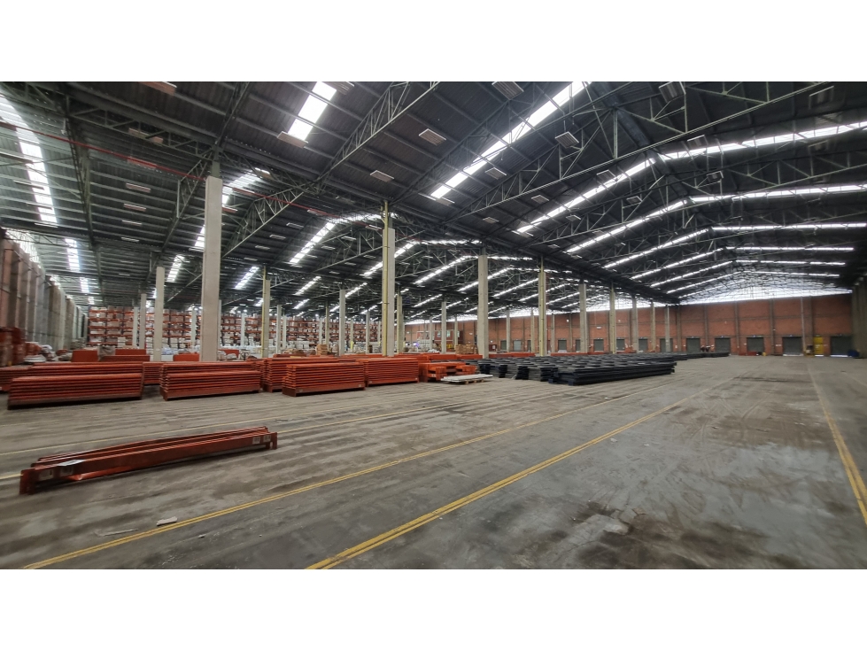 ALQUILER BODEGA 10,000 MT2 EN MADRID CUNDINAMARCA - 3
