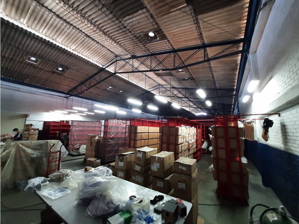 ALQUILER BODEGA 3000 MT2 LAS DELICIAS CALI VALLE - 4