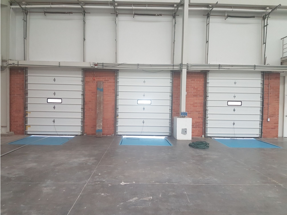 ALQUILER BODEGA 4200 MT2 ACOPI YUMBO VALLE - 3