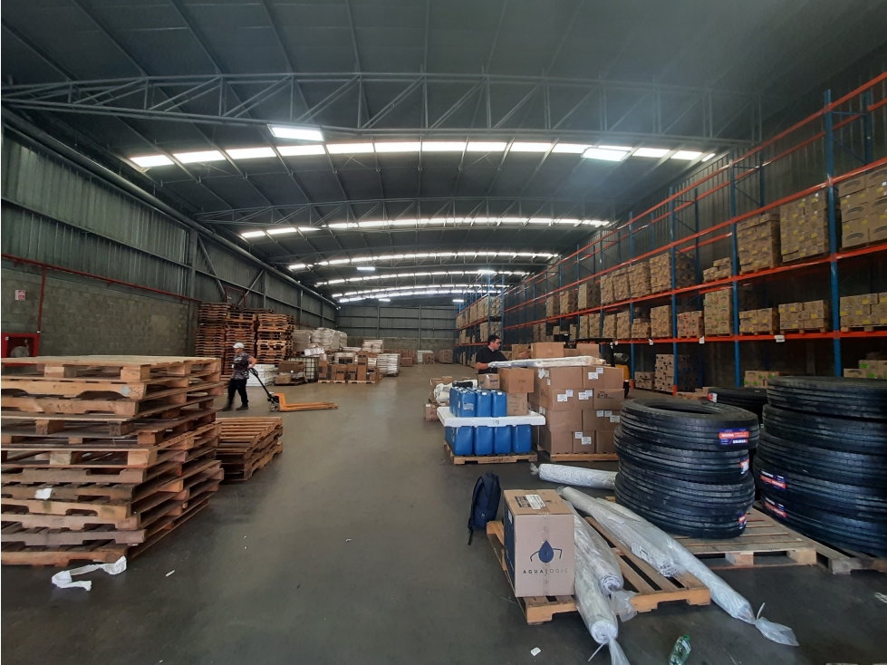 ALQUILER BODEGA 1117 MT2 EN ACOPI YUMBO VALLE