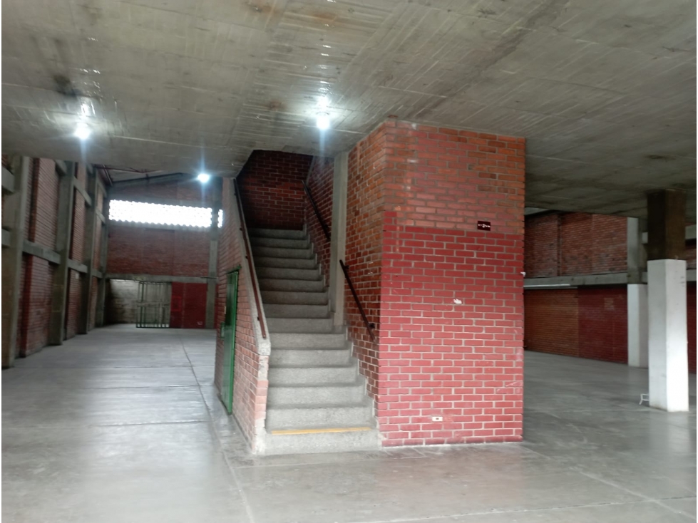 ALQUILER BODEGA 720 MT2 ARROYOHONDO YUMBO VALLE - 5