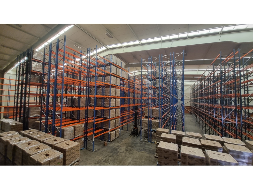 ALQUILER BODEGA 2850 MT2 EN YUMBO VALLE - 4