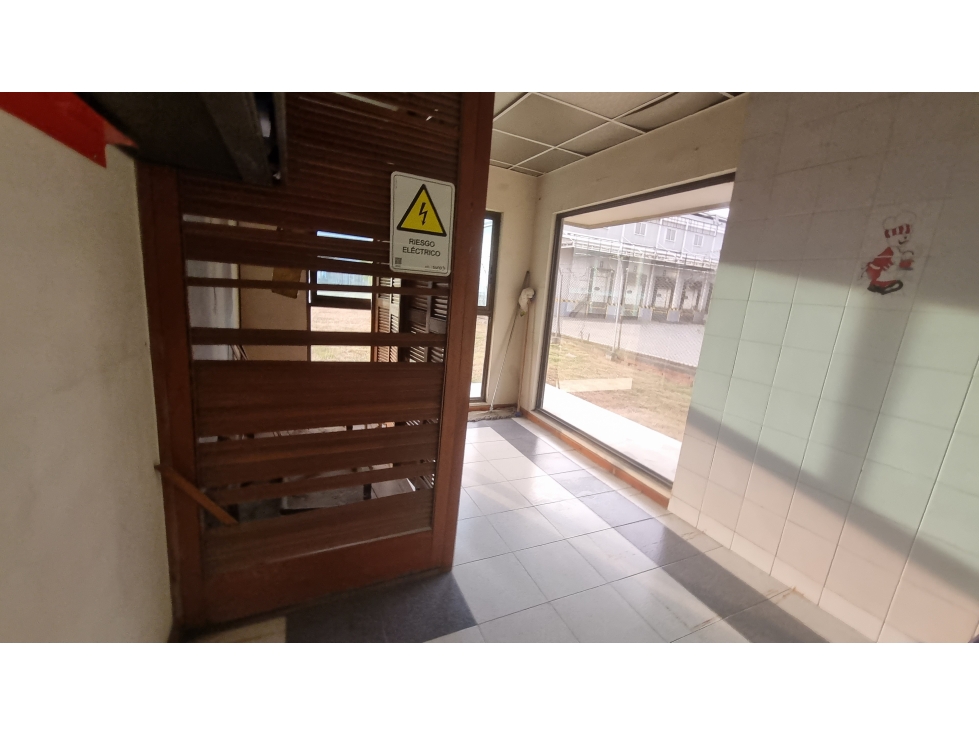 ALQUILER BODEGA CON PATIO 6300 MT2 YUMBO VALLE — foto 6
