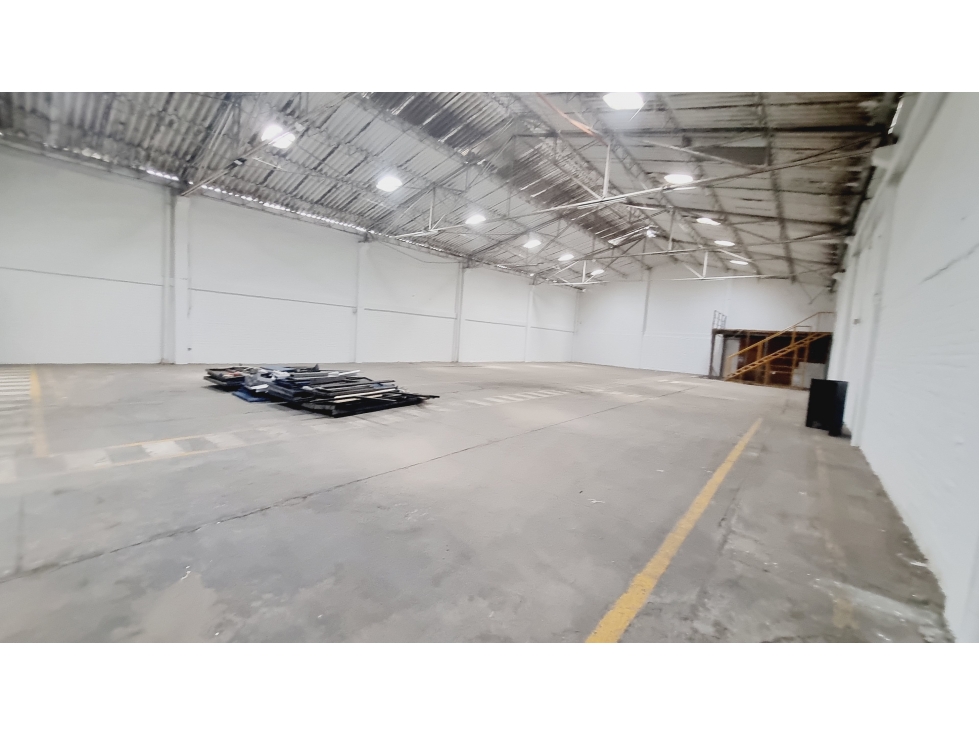 VENTA BODEGA 730 MT2 EN ACOPI YUMBO VALLE - 4