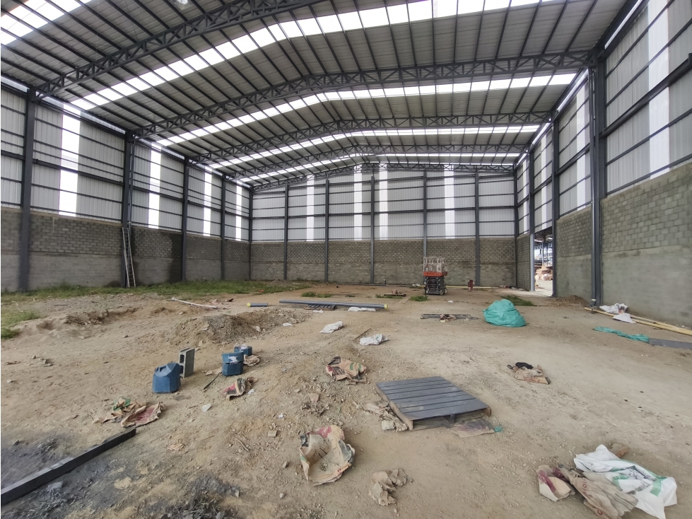 ALQUILER BODEGA 1600 MT2 EN ARROYOHONDO YUMBO VALLE — foto 4