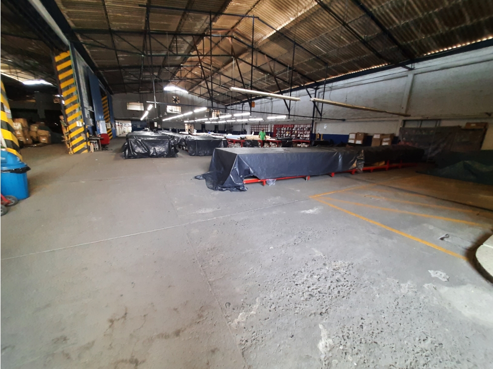 ALQUILER BODEGA 3000 MT2 LAS DELICIAS CALI VALLE - 5