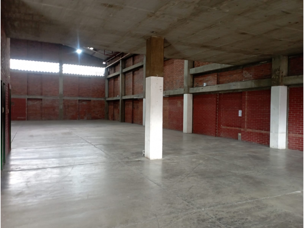 ALQUILER BODEGA 720 MT2 ARROYOHONDO YUMBO VALLE - 3