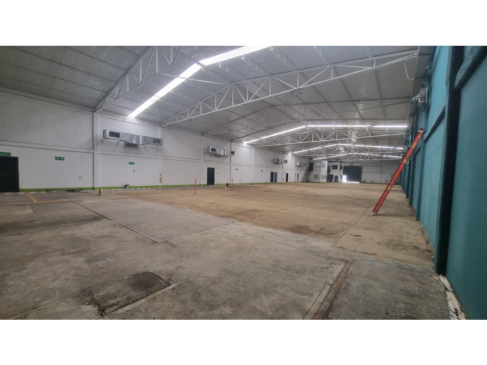 VENTA BODEGA 5600 MT2 ARROYOHONDDO YUMBO VALLE - 5