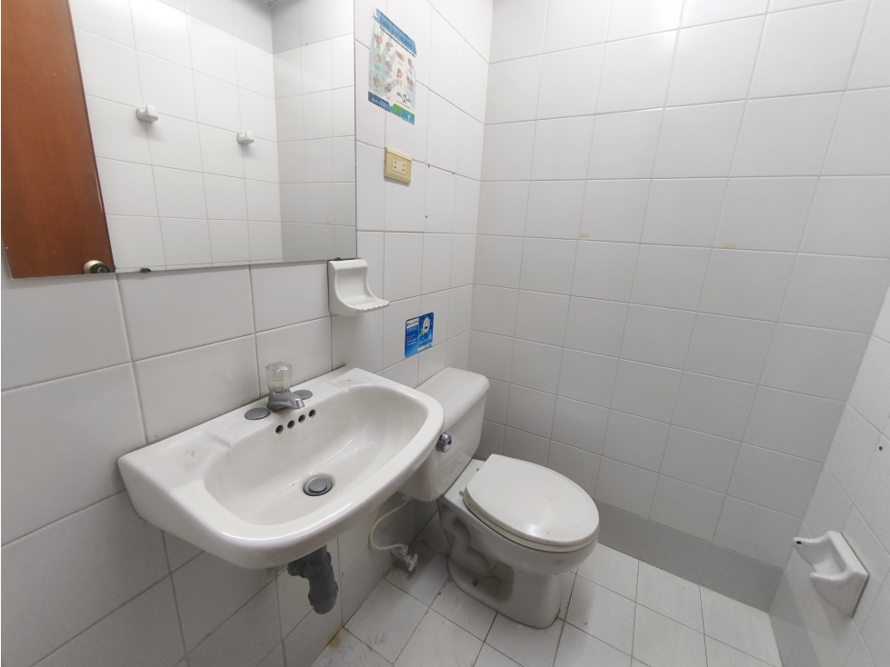 ALQUILER LOCAL COMERCIAL 373 MT2 CIUDAD JARDIN CALI VALLE — foto 5