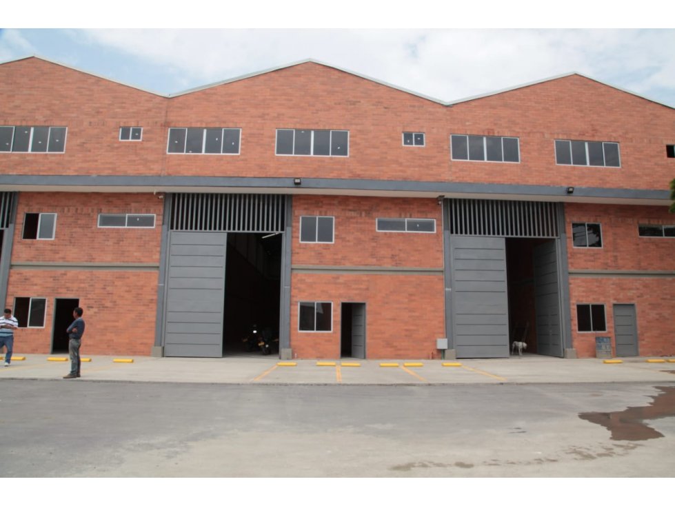 ALQUILER BODEGA DE 780 MT2 ARROYOHONDO YUMBO VALLE — foto 4