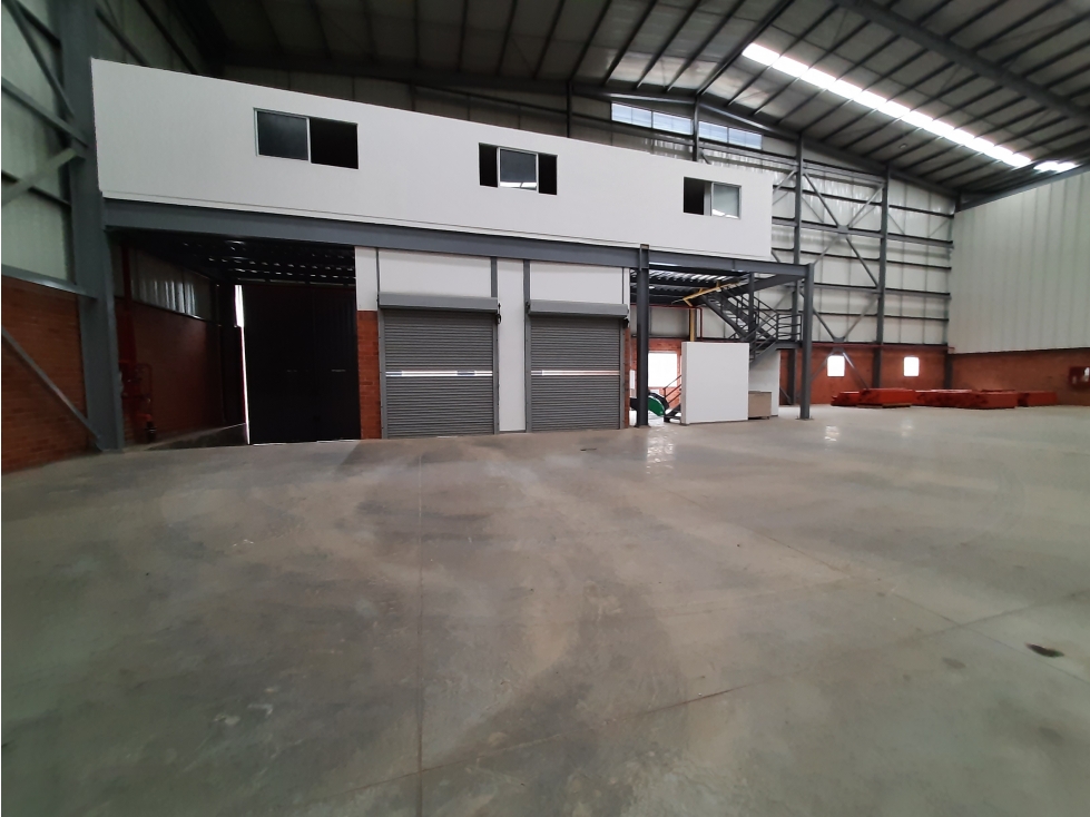 VENTA BODEGA 1033 MT2 ACOPI YUMBO VALLE - 4