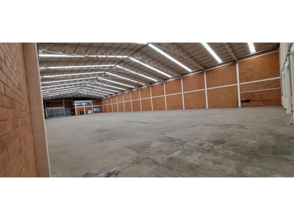 ALQUILER BODEGA 3180 MT2 EN FUNZA CUNDINAMARCA - 4
