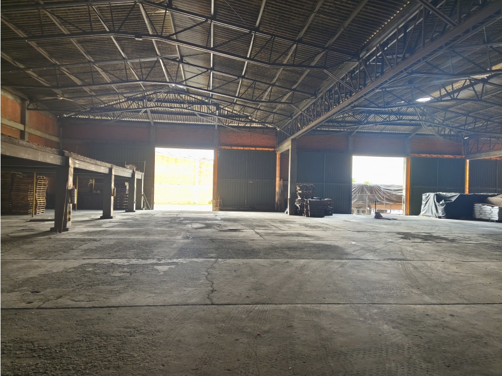 VENTA BODEGA 1400 MT2 EN LA NUBIA CANDELARIA VALLE - 6