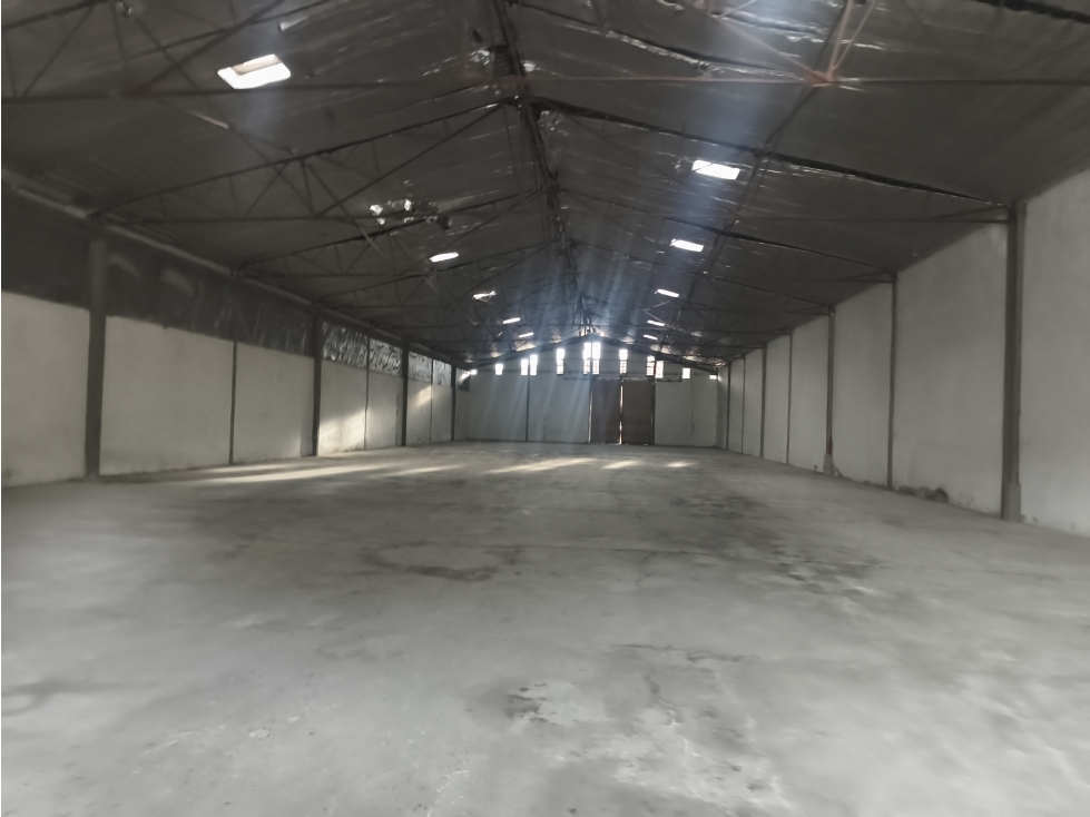 ALQUILER BODEGA 9112 MT2 EN BUGA VALLE - 6