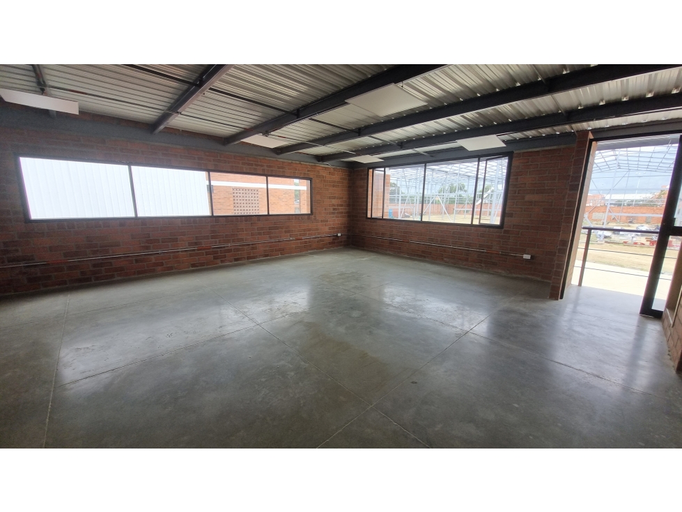 ALQUILER BODEGA 1497 MT2 EN ARROYOHONDO YUMBO VALLE - 2