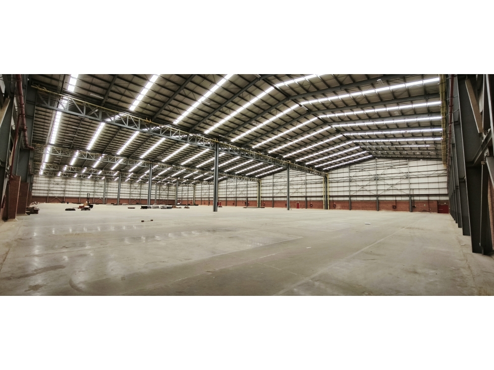 ALQUILER BODEGA 11,834 MT2 EN ARROYOHONDO YUMBO VALLE - 1