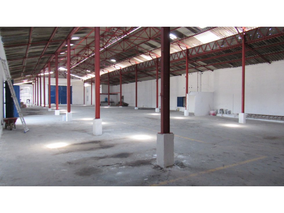 ALQUILER BODEGA EN CASCAJAL 2400 MT2 CALI VALLE - 2