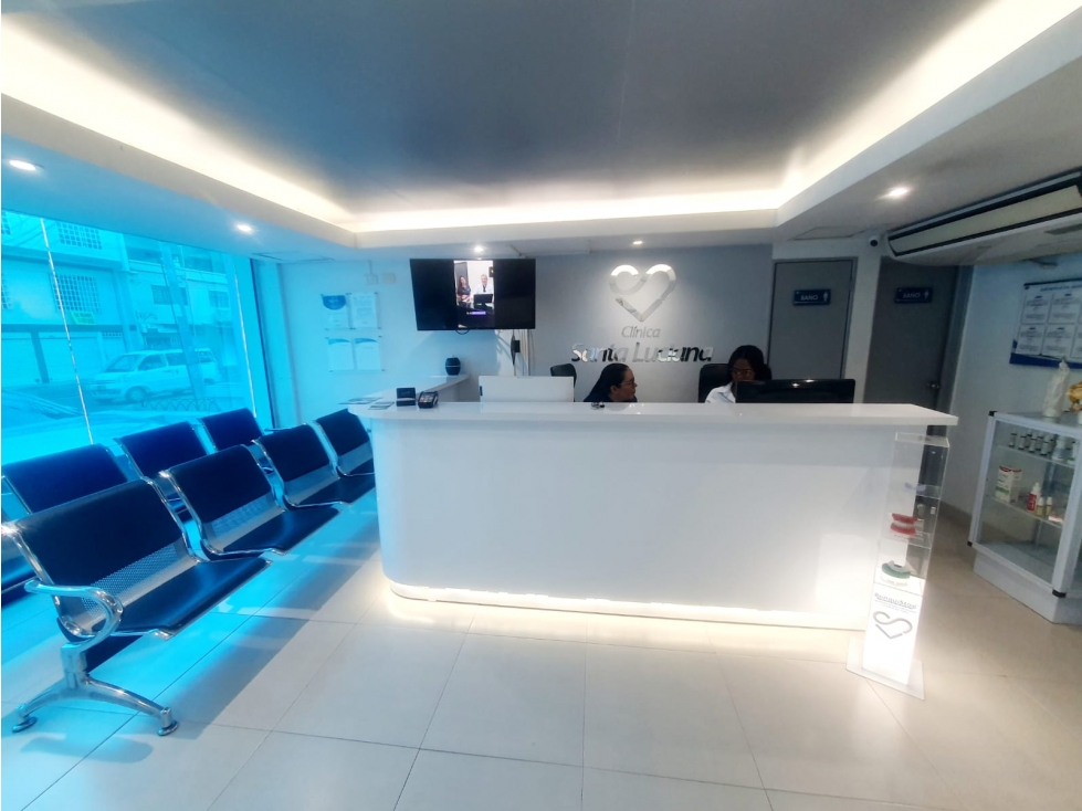 ALQUILO CONSULTORIOS MEDICOS Y ODONTOLOGICOS CLINICA SANTA LUCIANA — foto 4