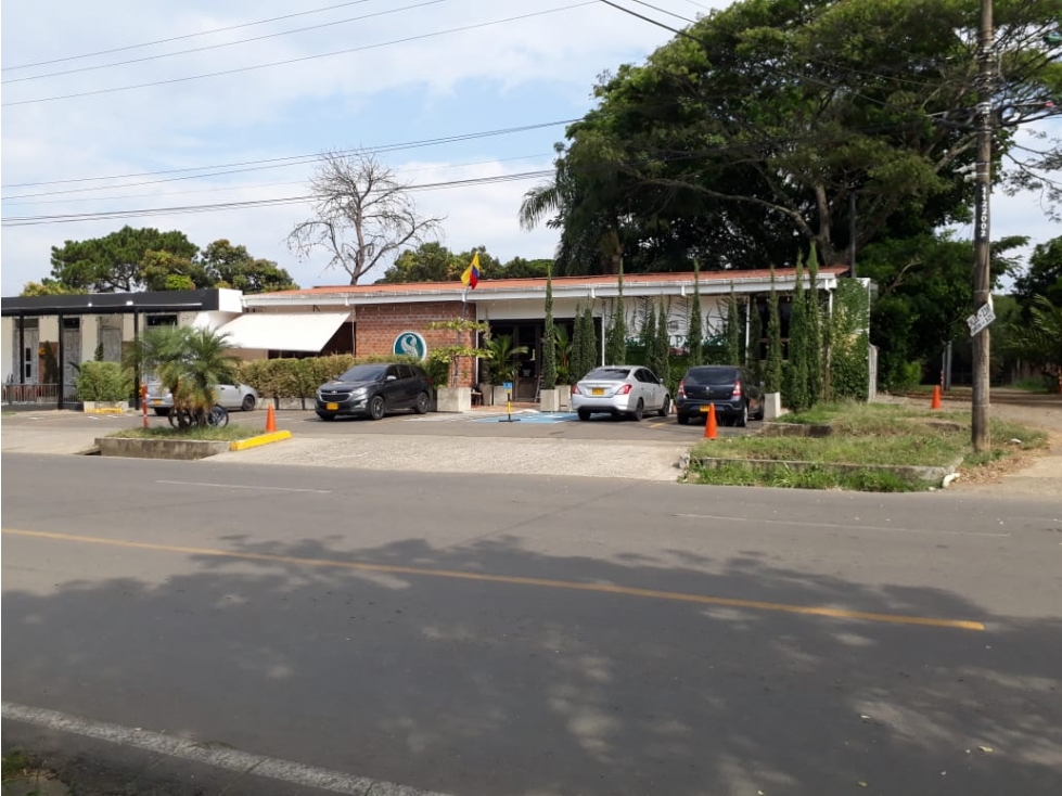 LOTE 2460 m2 EN VENTA VIA LA MARIA — foto 2