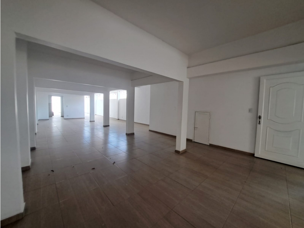 OFICINA P2 200 M2 - ALQUILER VILLA COLOMBIA CALI — foto 5