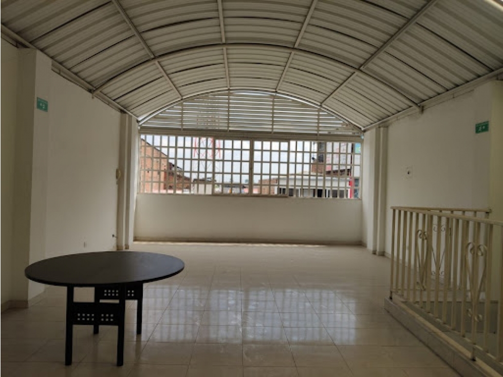 VENDE EDIFICIO DE SAN NICOLAS CALI — foto 2